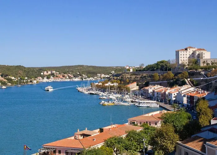 Mencia By וילה ס'אלגר